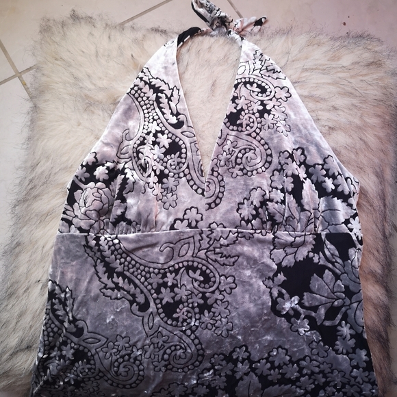 Velvet halter - Picture 1 of 1